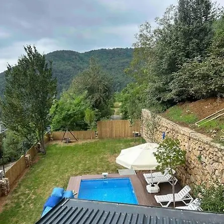 Araste Tas Konak Villa